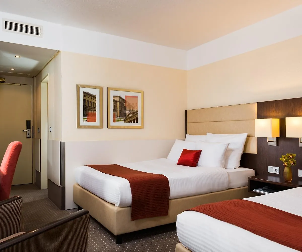 Leonardo Hotel Munich Arabellapark